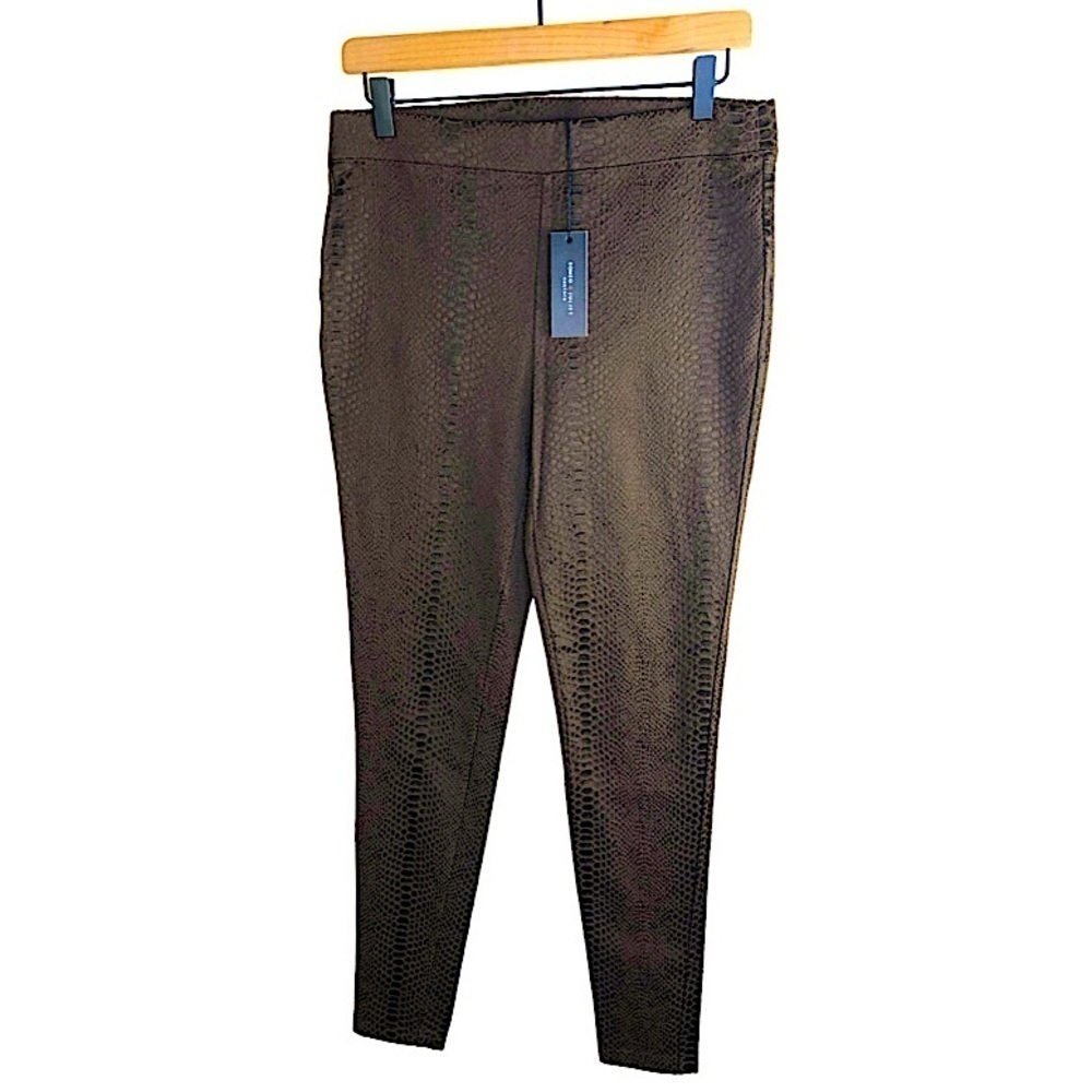 NWT Romeo & Juliet Couture Large Women’s Reptile Textured Leggings Skinny‎ Pants